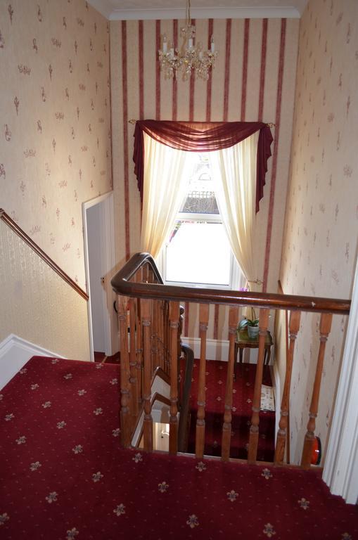 Claremont Hotel Шанклин Екстериор снимка