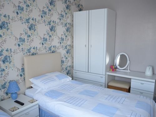 Claremont Hotel Шанклин Екстериор снимка